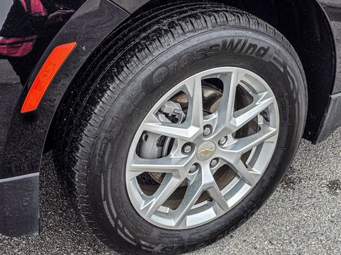 Certified 2024 Chevrolet Equinox LT AWD/4WD image 10