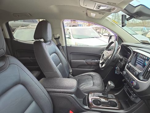 Used 2018 GMC Canyon SLT w/ Driver Alert Package image 32