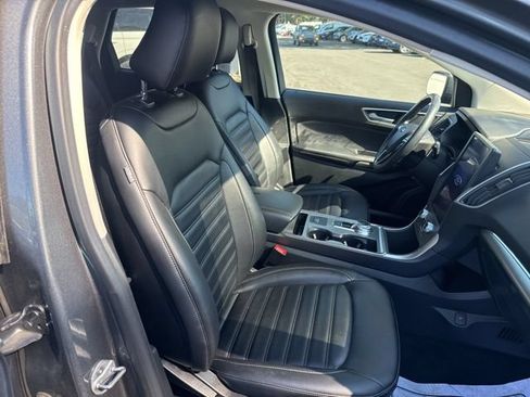 Certified 2022 Ford Edge SEL w/ Convenience Package AWD/4WD image 14