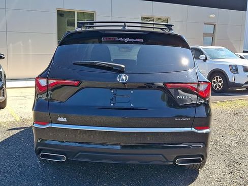 Used 2023 Acura MDX SH-AWD image 4