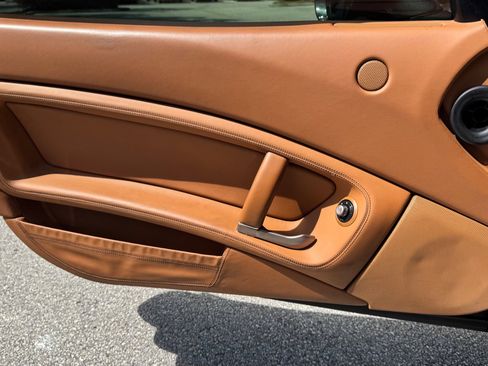 Used 2013 Ferrari California RWD image 22