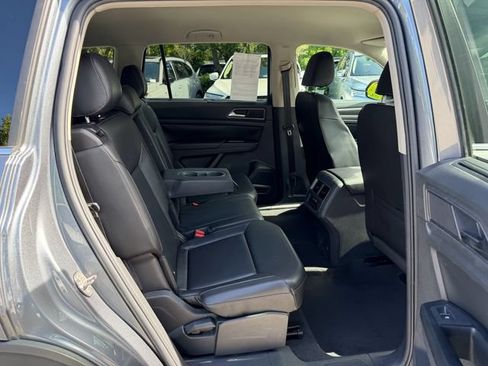 Used 2018 Volkswagen Atlas SE FWD image 18
