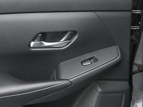 Used 2023 Nissan Sentra SV image 21