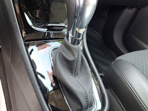 Certified 2022 Buick Encore Preferred w/ Safety Package image 20