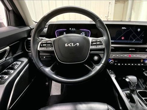 Used 2024 Kia Telluride S w/ S Sunroof Package AWD/4WD image 5