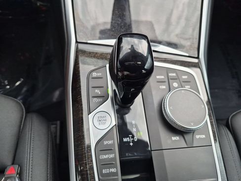 Used 2020 BMW 330i xDrive Sedan w/ Premium Package AWD/4WD image 12
