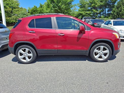 Used 2015 Chevrolet Trax LTZ AWD/4WD image 7