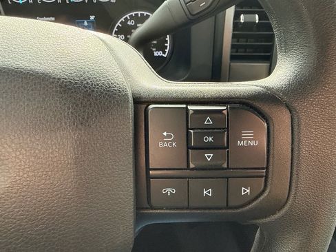 Used 2025 Ford F350 XLT image 19