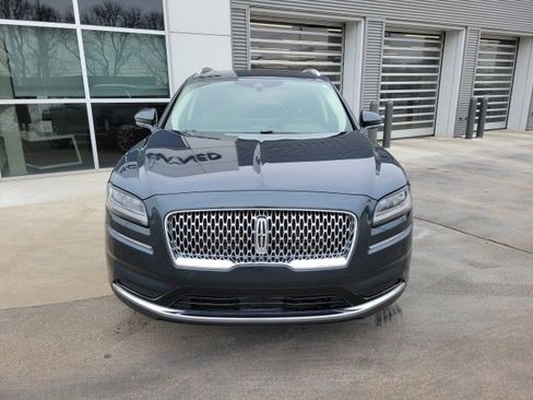 Certified 2023 Lincoln Nautilus Reserve image 11