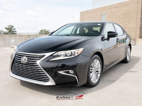 Used 2017 Lexus ES 350 w/ Accessory Package image 3