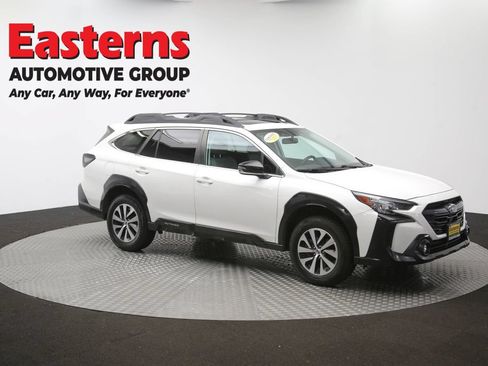 Used 2023 Subaru Outback Premium AWD/4WD image 48