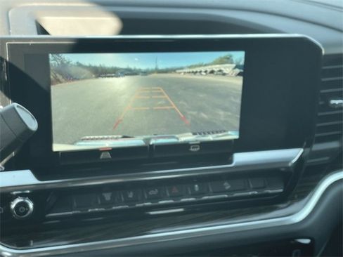 New 2026 GMC Sierra 3500 SLE w/ SLE Value Package image 15