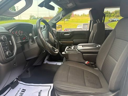 Used 2021 Chevrolet Silverado 1500 LT AWD/4WD image 9