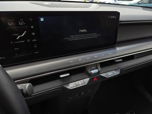 Certified 2024 Kia EV9 Wind AWD/4WD image 29