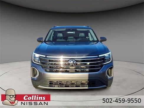 Used 2025 Volkswagen Atlas SE image 15