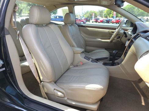 Used 2000 Toyota Solara SE image 12