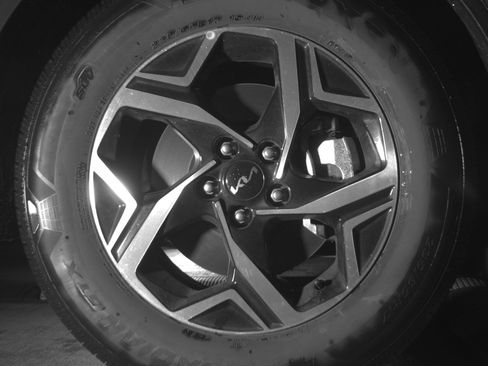 Used 2025 Kia Sportage LX image 13