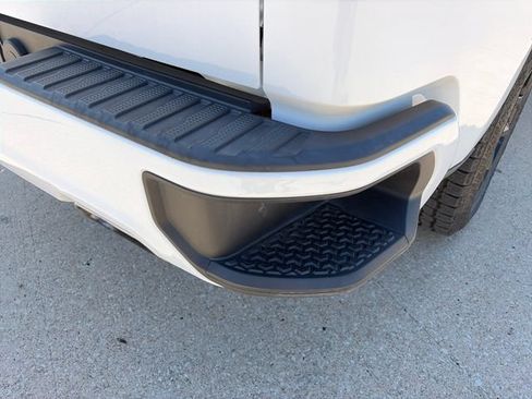 Used 2023 Chevrolet Silverado 1500 RST AWD/4WD image 38