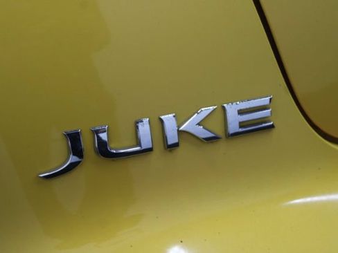 Used 2016 Nissan Juke SV w/ Cold Weather Package FWD image 8