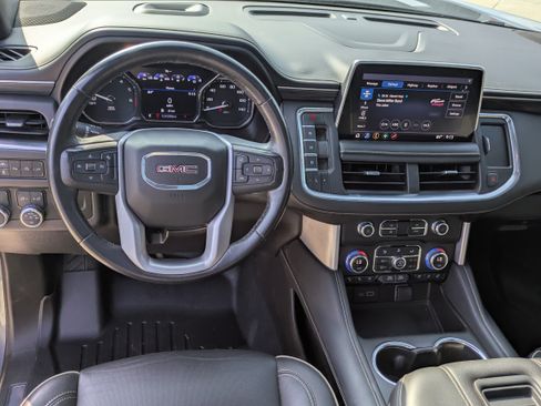 Used 2021 GMC Yukon XL SLT RWD image 14