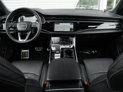 Certified 2024 Audi RS Q8 w/ Black Optic Package AWD/4WD image 8