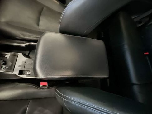 Used 2019 Toyota 4Runner Limited AWD/4WD image 21
