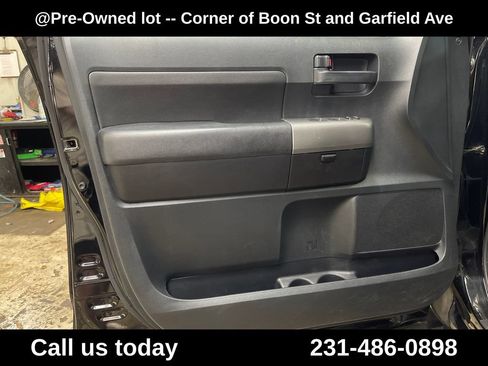 Used 2011 Toyota Tundra 4x4 Double Cab w/ TRD Off-Road Pkg image 14