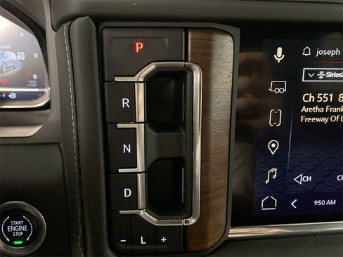 Used 2023 GMC Yukon Denali Ultimate image 19