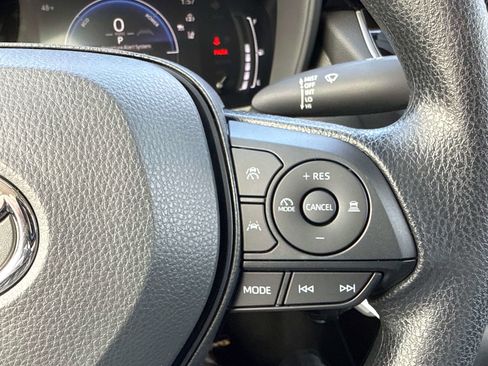 Used 2026 Toyota Corolla LE image 25
