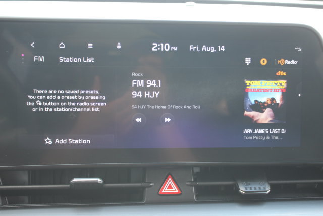 Used 2024 Kia Sportage EX AWD/4WD image 8
