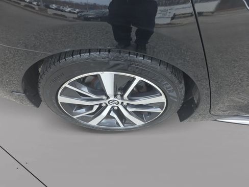 Used 2020 Nissan Maxima 3.5 SL w/ Floor Mat Group FWD image 6