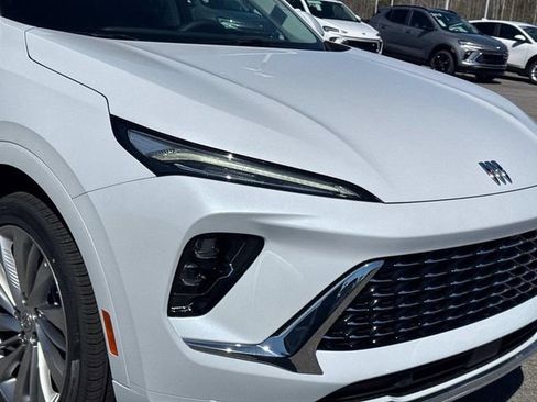 New 2026 Buick Envision Avenir image 10