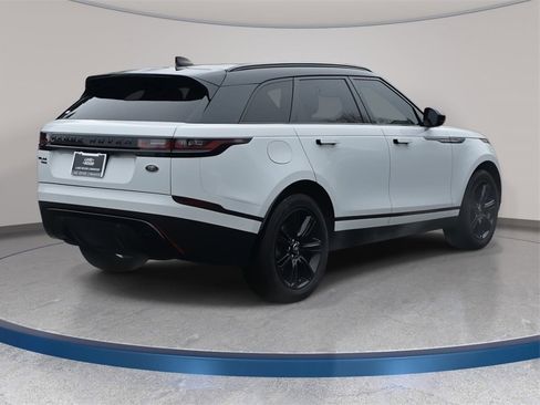 Used 2019 Land Rover Range Rover Velar S image 6