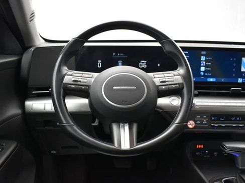 Used 2024 Hyundai Kona SEL image 20