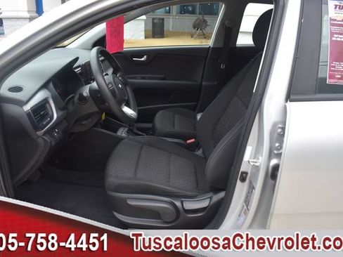 Used 2018 Kia Rio S FWD image 18