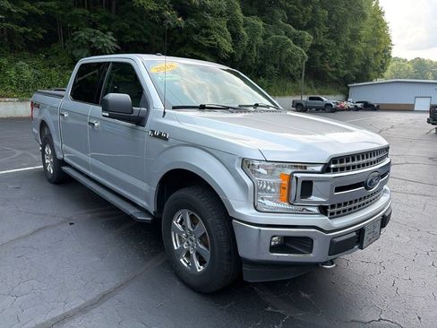 Used 2018 Ford F150 XLT w/ Equipment Group 302A Luxury AWD/4WD image 5