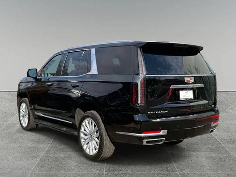 Used 2026 Cadillac Escalade 4WD w/ LPO, Floor Liner Package image 12