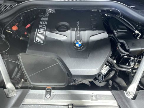 Used 2019 BMW X3 xDrive30i w/ Premium Package AWD/4WD image 9