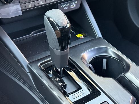 New 2026 Subaru Outback Limited image 25