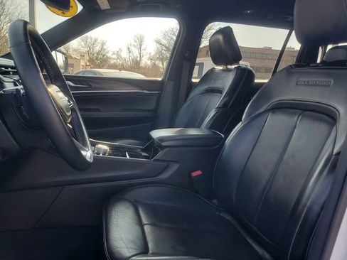 Used 2021 Jeep Grand Cherokee L Overland image 13