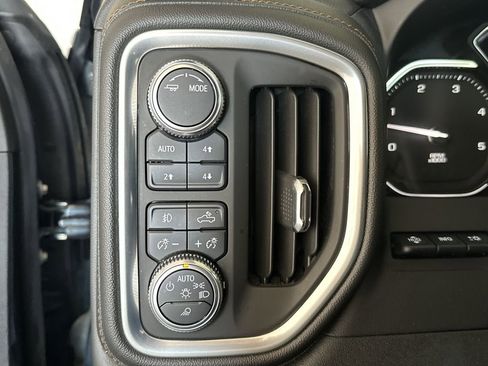 Used 2020 GMC Sierra 2500 AT4 w/ AT4 Premium Package image 20