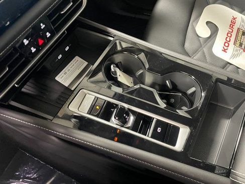 New 2026 Volkswagen Atlas SE image 21