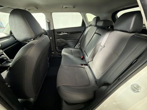 Used 2023 Kia Seltos S w/ Navigation Package image 24