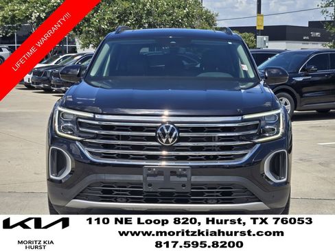 Used 2025 Volkswagen Atlas SE FWD image 11