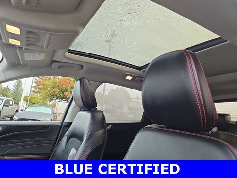 Certified 2022 Ford Escape SEL w/ SEL Stealth AWD Package image 23