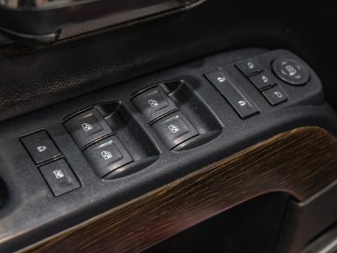 Used 2018 GMC Sierra 3500 Denali w/ Duramax Plus Package image 40