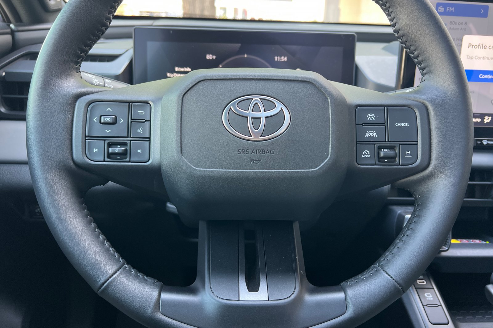 Used 2026 Toyota RAV4 XSE w/ Panoramic Sun Roof Package AWD/4WD image 23