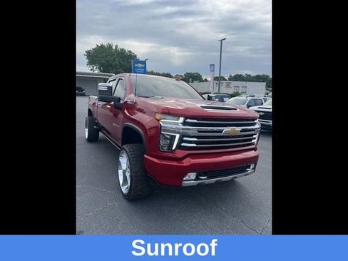 Used 2021 Chevrolet Silverado 2500 High Country w/ Z71 Off-Road Package AWD/4WD image 3