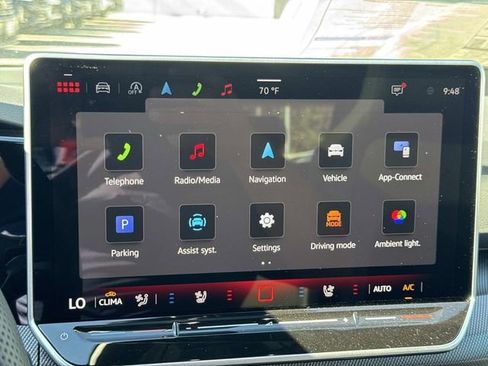 New 2026 Volkswagen GTI SE image 10