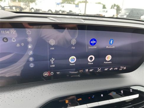 New 2025 Buick Enclave Avenir w/ Super Cruise Package image 16